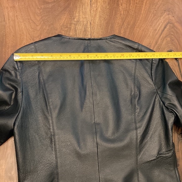 Like New Leather - Picture 9 of 10